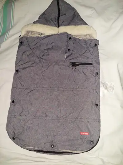 Skip Hop Car Seat Cover $25 Firm, View more