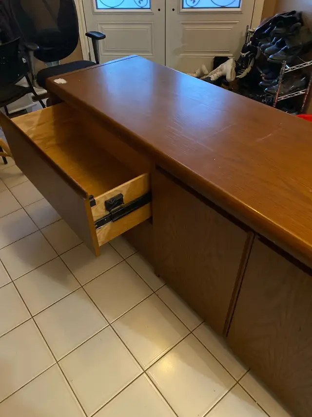 Filing cabinet/ dresser in Desks in Mississauga / Peel Region - Image 5