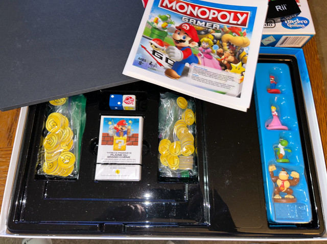 Monopoly Gamer Edition Board Game Super Mario Bros NINTENDO in Toys & Games in Oshawa / Durham Region - Image 3