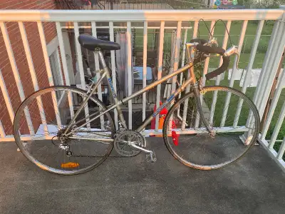 Retro Road Bike Bianchi Piaggio, 12-speed gear, Frame size L, View more