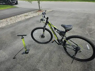 CCM Alpha 29" Mountain Bike – Excellent Condition – Rarely Used, View more