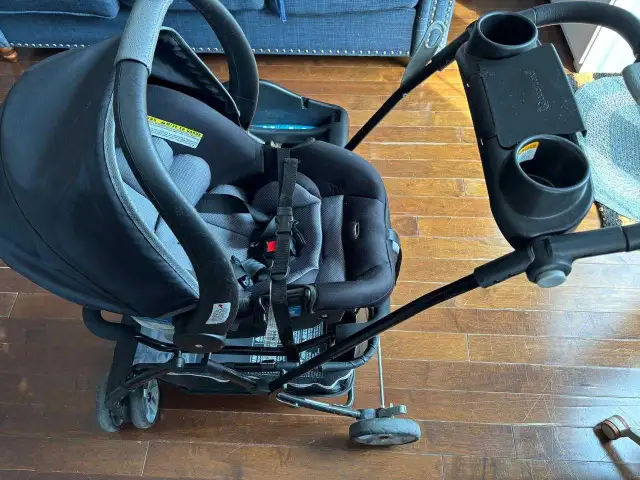 Safety 1st Onboard FLX Infant Car Seat in Strollers, Carriers & Car Seats in Oakville / Halton Region - Image 8