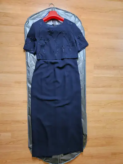 Beautiful Robes Lawrence Montreal formal dress (size 10), View more