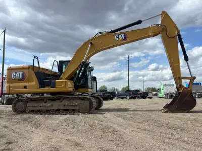 Low houred unit with under 2000 hours. Runs great, pin on bucket. Positive Air shut off. Located in...