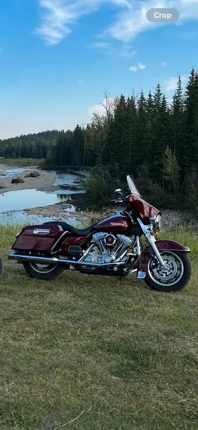 Selling my excellent condition Harley Davidson. 28k on it. I am the second owner and bike was all st...