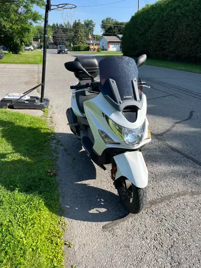 Price negotiable , or willing to trade for something interesting. Bike has 22 000 ish km on it , can...