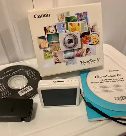 Rare Canon PowerShot N Compact Digital Camera White Boxed in Cameras & Camcorders in Burnaby/New Westminster - Image 8