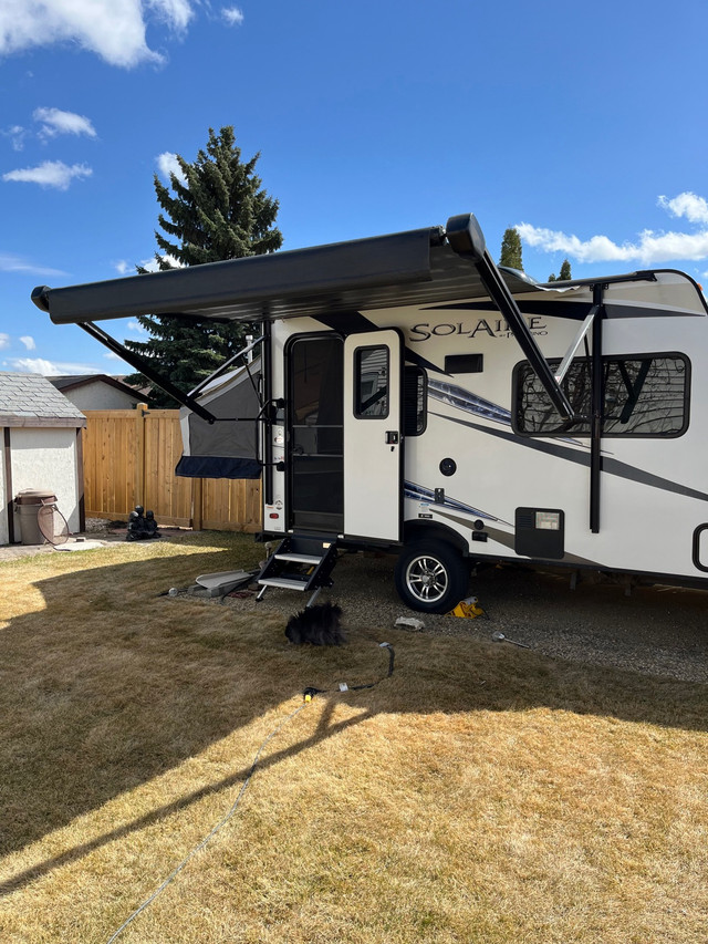 2020 PALOMINO SOLAIRE ULTRA LITE TRAVEL TRAILER FOR SALE in Travel Trailers & Campers in Edmonton - Image 2