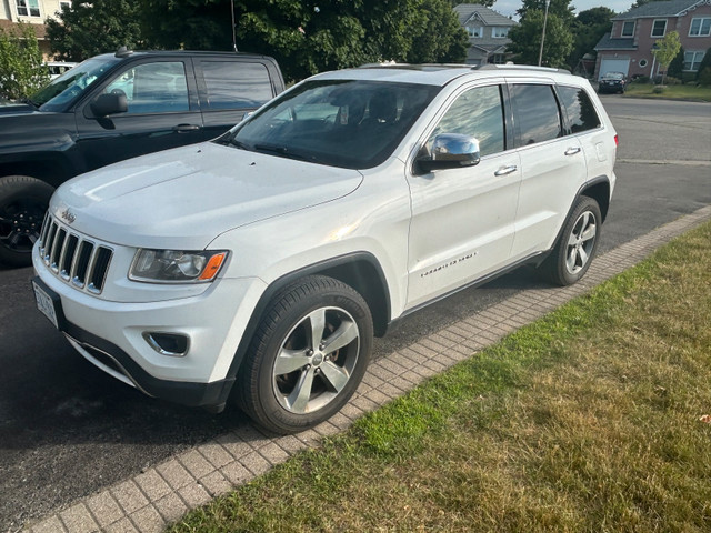 2016 jeep grand Cherokee in Cars & Trucks in Kitchener / Waterloo - Image 4