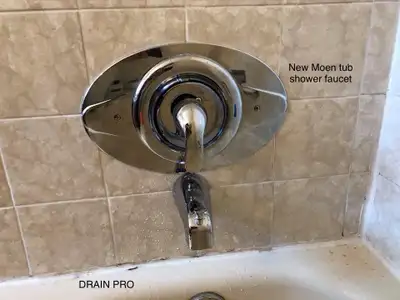 PLUMBING SERVICES.....PLUMBER LICENSED & INSURED DRAIN CLEANING MAINTENANCE…..DESCALE SEWER DRAINS S...