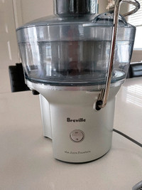 Breville “The Juice Fountain” BJE200XL