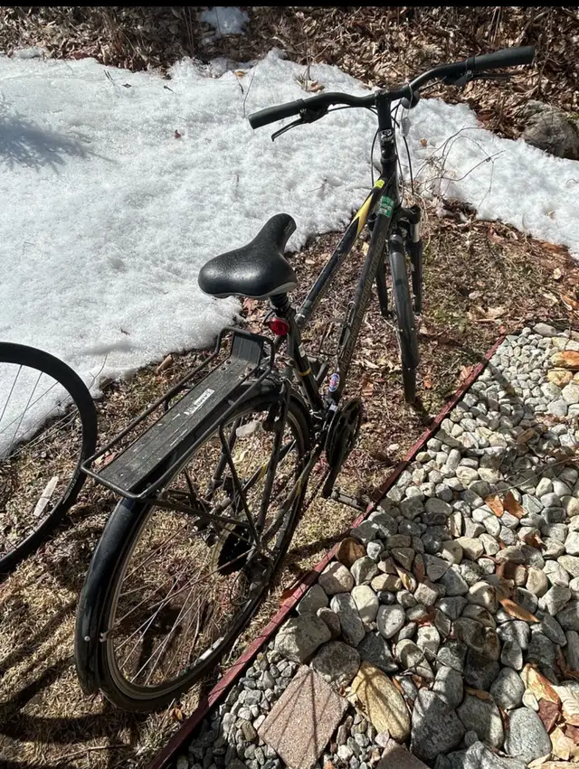 ROCKY MOUNTAIN BIKE, MOVING SALE vente de déménagement in Road in Lanaudière - Image 6