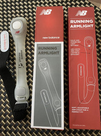 New Balance Running Armlight