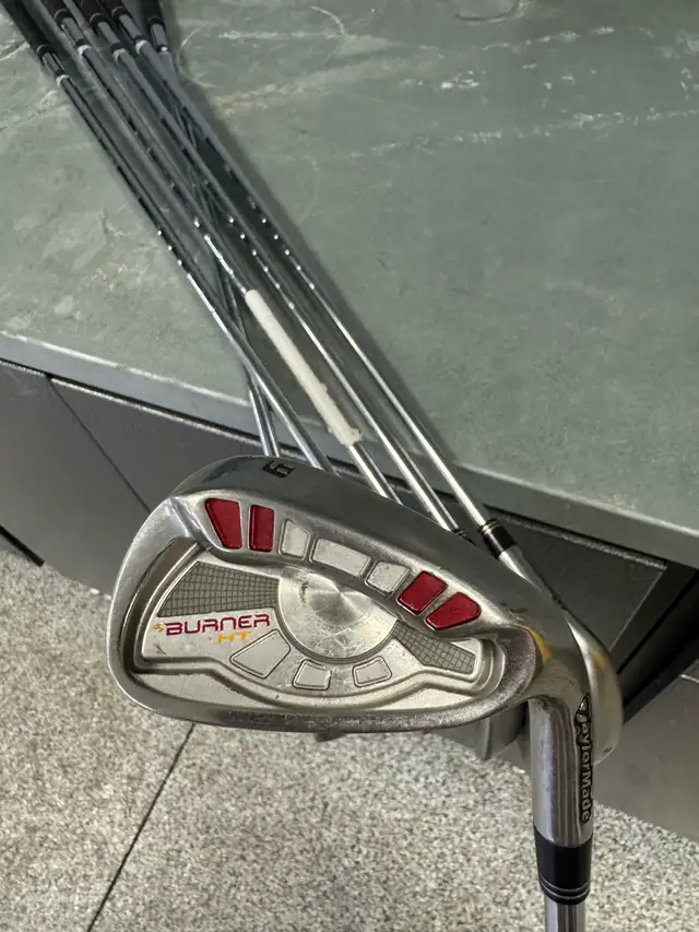 Taylormade Burner 2.0 Irons in Golf in Strathcona County - Image 3