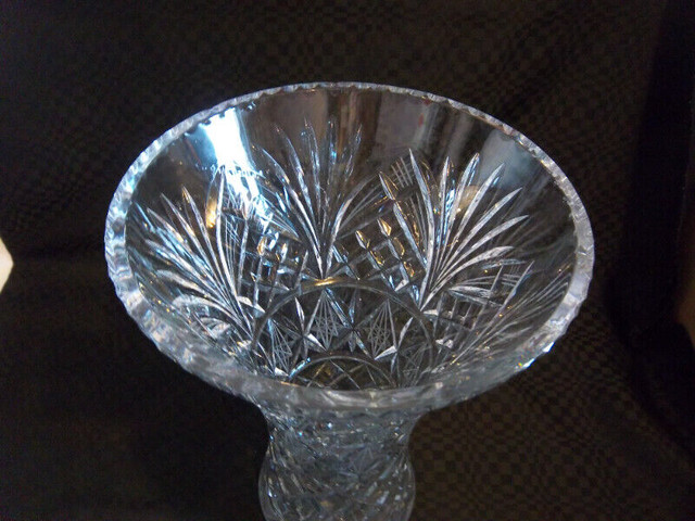 Vase verre taillé dans Décoration intérieure et accessoires  à Lac-Saint-Jean - Image 3