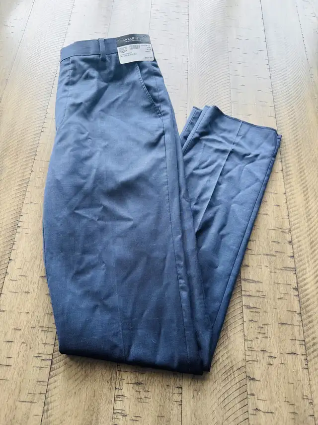 Kenneth Cole Awearness Modern Fit Dress Pants - NEW - Size 32 in Men's in Strathcona County - Image 4