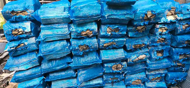 DRY BAGGED HARDWOOD63611956121345120