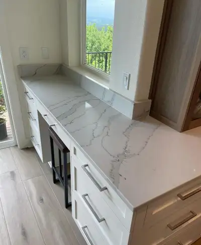✨ 2cm and 3cm Polished Quartz – Now In Stock! ✨ NO MIDDLEMEN! Unbeatable Prices – Starting from $65/...
