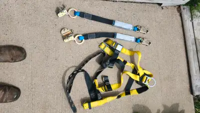 like new harness + 2 rope grabs, View more