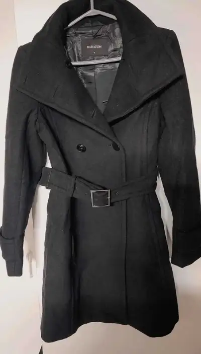 Aritzia Babaton peacoat - Women small, View more