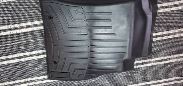 2011-2017 NISSAN JUKE WeatherTech Custom Floor Mats Floor Liners in Other Parts & Accessories in Ottawa - Image 6
