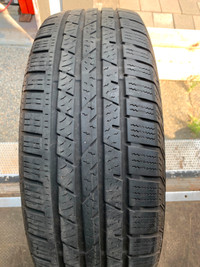 1 X single 225/65/17 Continental cross contact LX with 55% tread