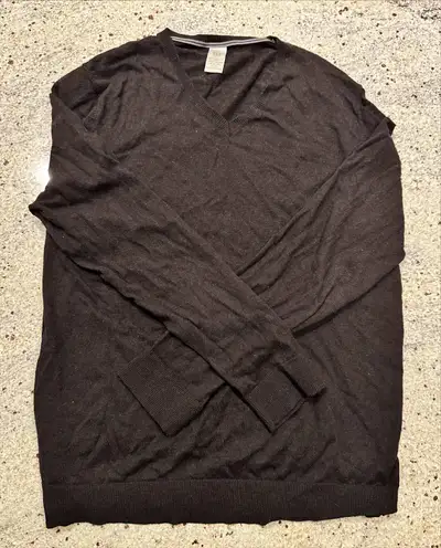 Gap sweater in excellent condition, View more
