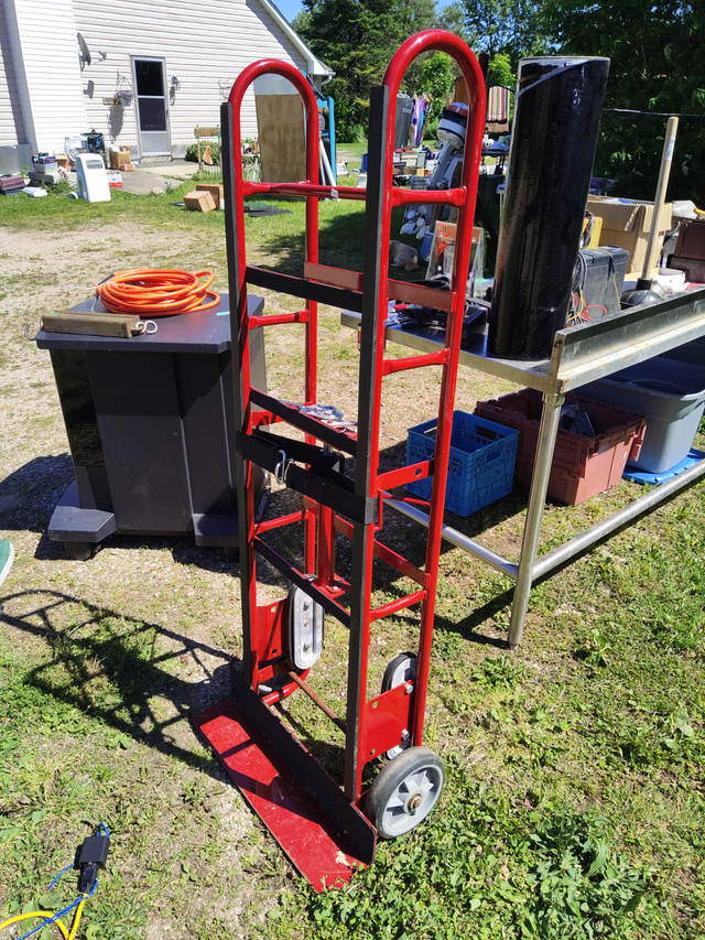 2 Wheel Appliance Cart in Other in Owen Sound - Image 4