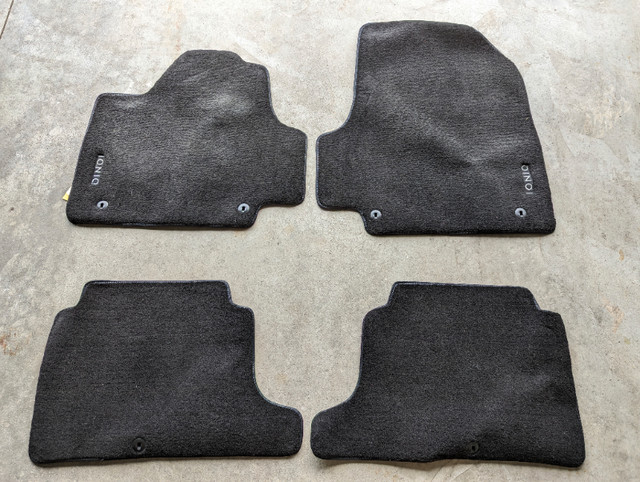 Hyundai Ioniq 5 OEM floor mats in Other Parts & Accessories in Kitchener / Waterloo