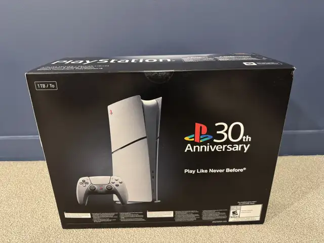 UNOPENED low Firmware 9.60 PS5 30th Anniversary Edition in Sony Playstation 5 in Ottawa - Image 2