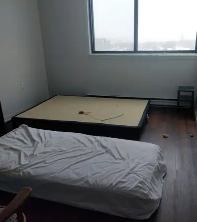 1000sq foot apartment Private bedroom Shared living space Close to dal and smu On mutiple major bus...