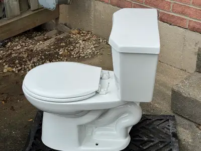 Tiolet porcelain white, View more