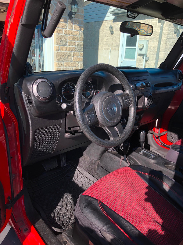 2014 Jeep Wrangler Sport 2dr in Cars & Trucks in Owen Sound - Image 2