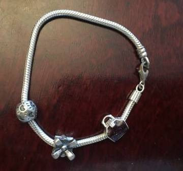 Collection of Authentic Sterling Silver Pandora Jewellery Pieces in Jewellery & Watches in Markham / York Region - Image 3