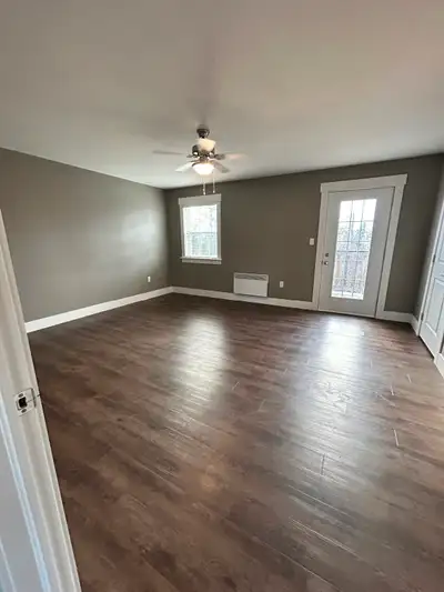 Beautiful 3 bedroom house available for rent from October 2026. It has parking space for 2 cars and...