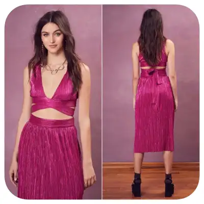 FOR LOVE AND LEMONS MARION CROSS FRONT CROP TOP SZ M - BNWT, View more