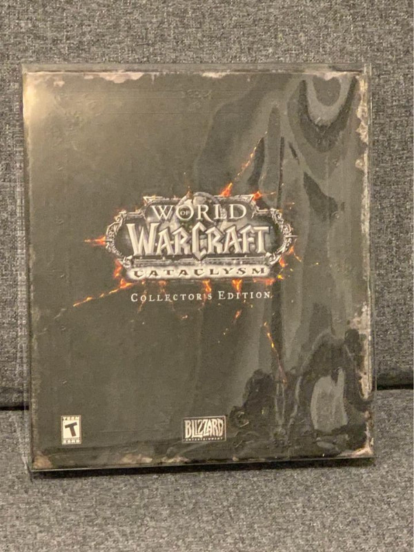 World of Warcraft cataclysm collectors edition in PC Games in City of Toronto