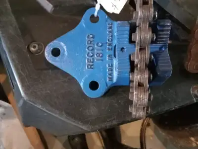 Pipe vise, View more