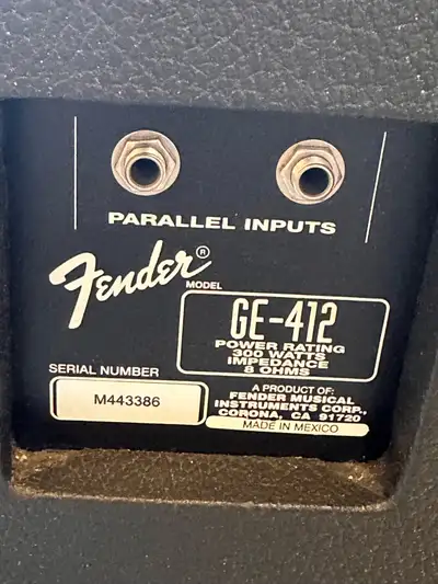 Fender GE-412 guitar speaker cabinet, View more