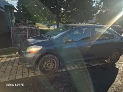 Toyota Yaris 2009, Manuelle, mecanique A1, 218000 km. Raison de la vente achat nouvelle voiture plus...