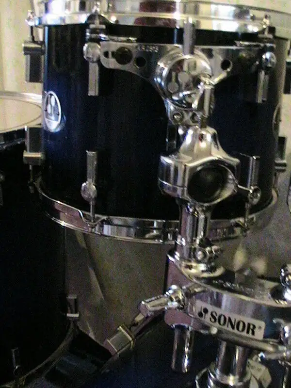 SONOR Pro Series Drums 5Pce.."HIGH GRADE PURE CANADIAN MAPLE" in Drums & Percussion in Windsor Region - Image 4