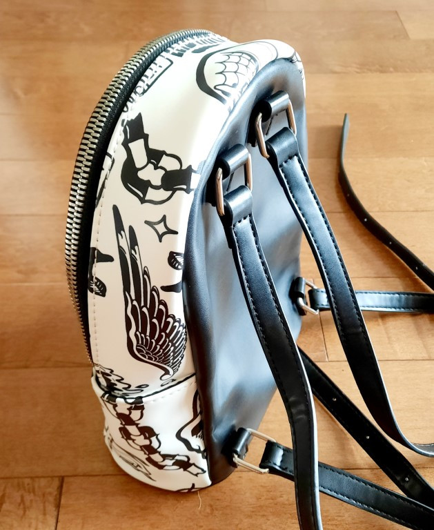Current Mood Backpack dans Femmes - Sacs et portefeuilles  à Laval/Rive Nord - Image 2
