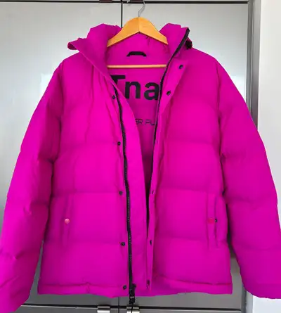 For Sale: Magenta TNA (Aritzia) Super Puff Jacket – Size S Condition: Gently used only a few times,...