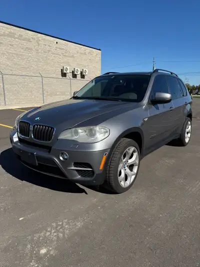 2011 bmw x5 35d diesel 263500km Tires are still in good condition Brakes are newer Runs and drives v...