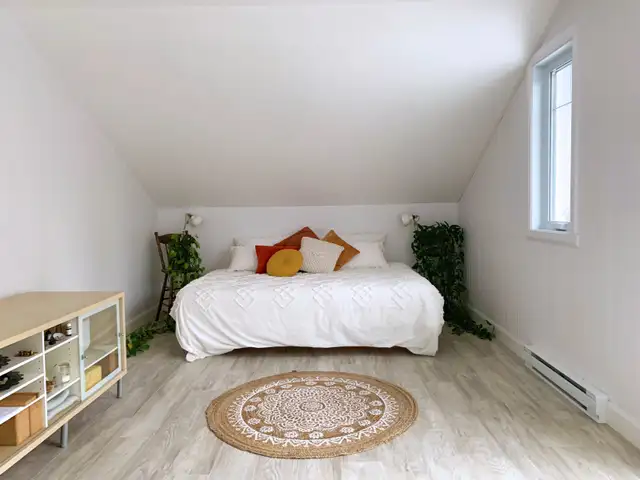 CHALET **Lac Selby** Dunham (Cantons de lEst) - Mois de FÉVRIER in Quebec in Canada - Image 9