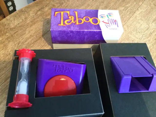 Jeu TABOO adulte jeux TABOO kids RARES.  bilingues 25 $ chacun in Toys & Games in Laval / North Shore - Image 6