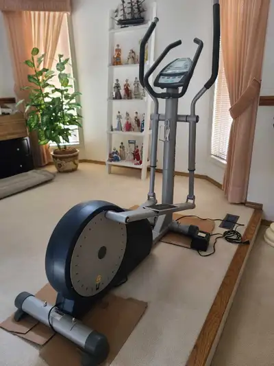 Well kelp. Heavy Duty. Mind condition Tunturi Elliptical machine, View more