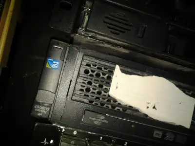hp dl380 g7 8core 16 logical cores esxi 300+ servers pc mac laptop etc MOVING SALE JUST MOVED CALL F...
