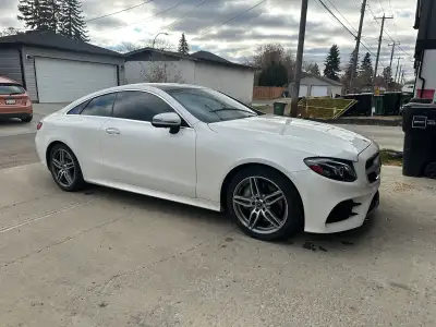 Stunning 2018 Mercedes-Benz E400 Coupe, featuring the AMG appearance package and iconic pillar-less...