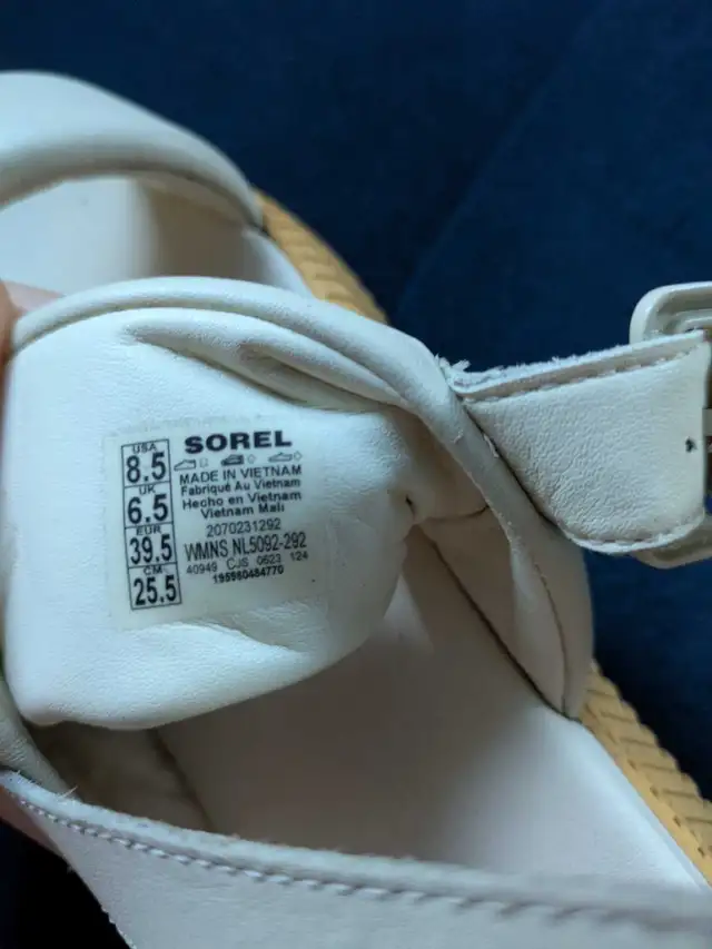 SOREL Ona Streetworks Go-To Flat Sandals  8.5 in Women's - Shoes in Calgary - Image 6